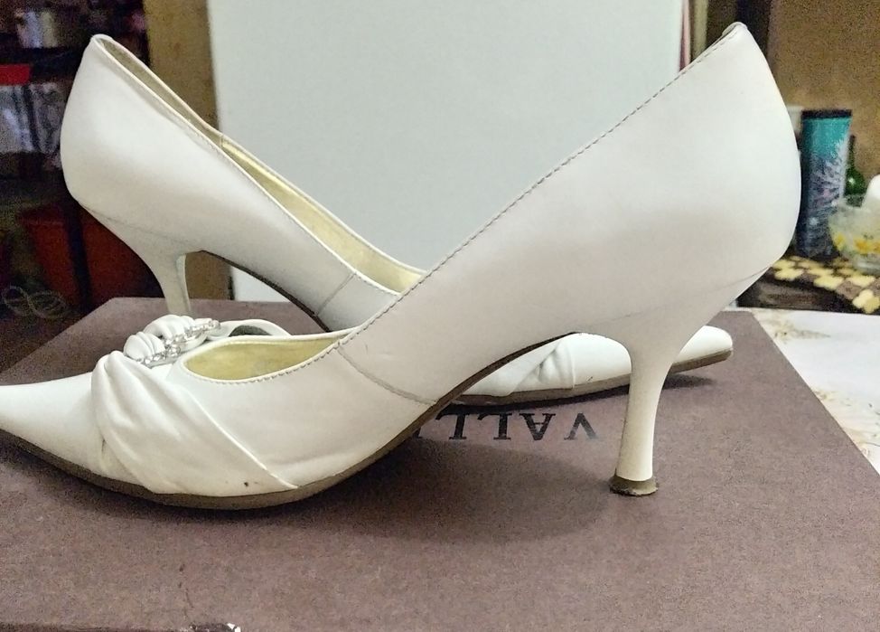 Свадебные туфли р.37 ( 38)