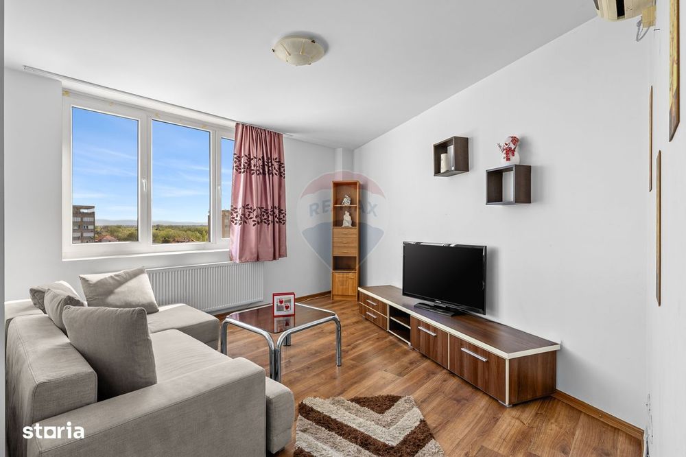 Apartament cu 3 camere de închiriat în zona Romanilor