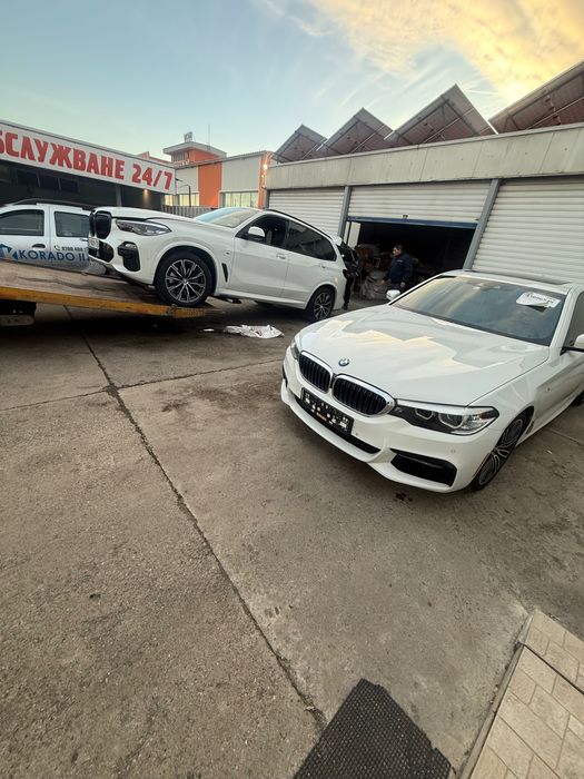 BMW G30 М броня с фарове, бъбреци и халогени