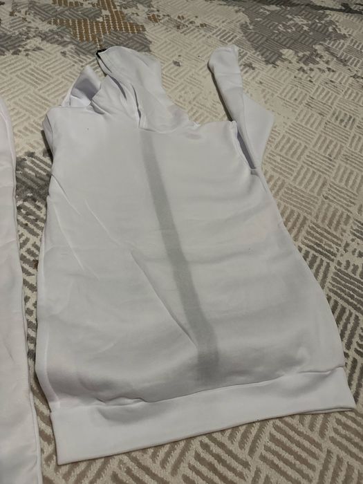 Продам костюм женский