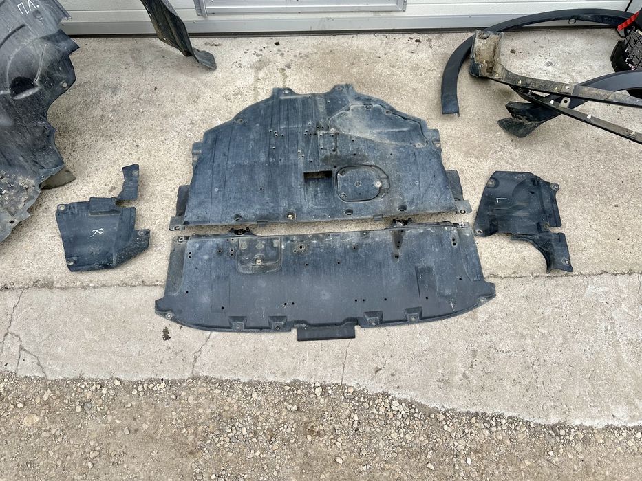 Кори под двигател к-т за Мазда CX-5 2.2d!