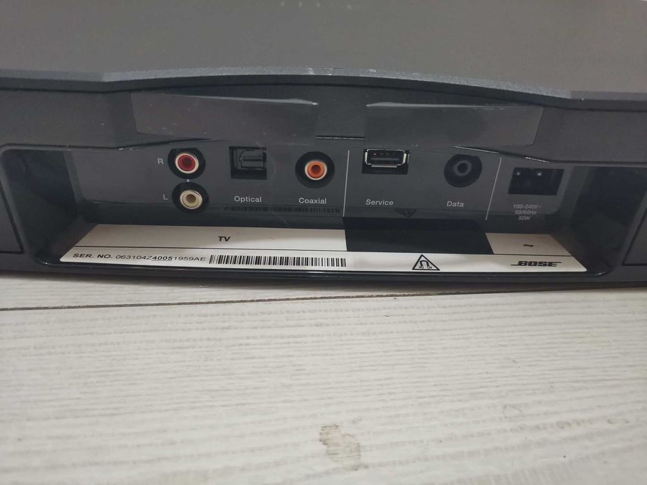 Продавам саундбар Bose Solo TV