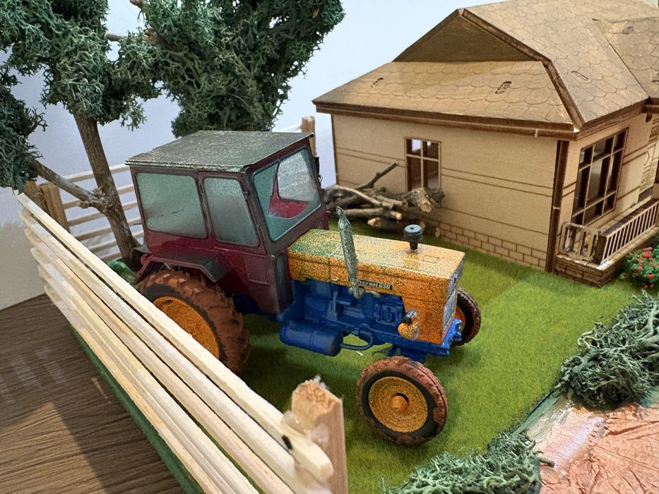 Diorama UTB 650 cu casa