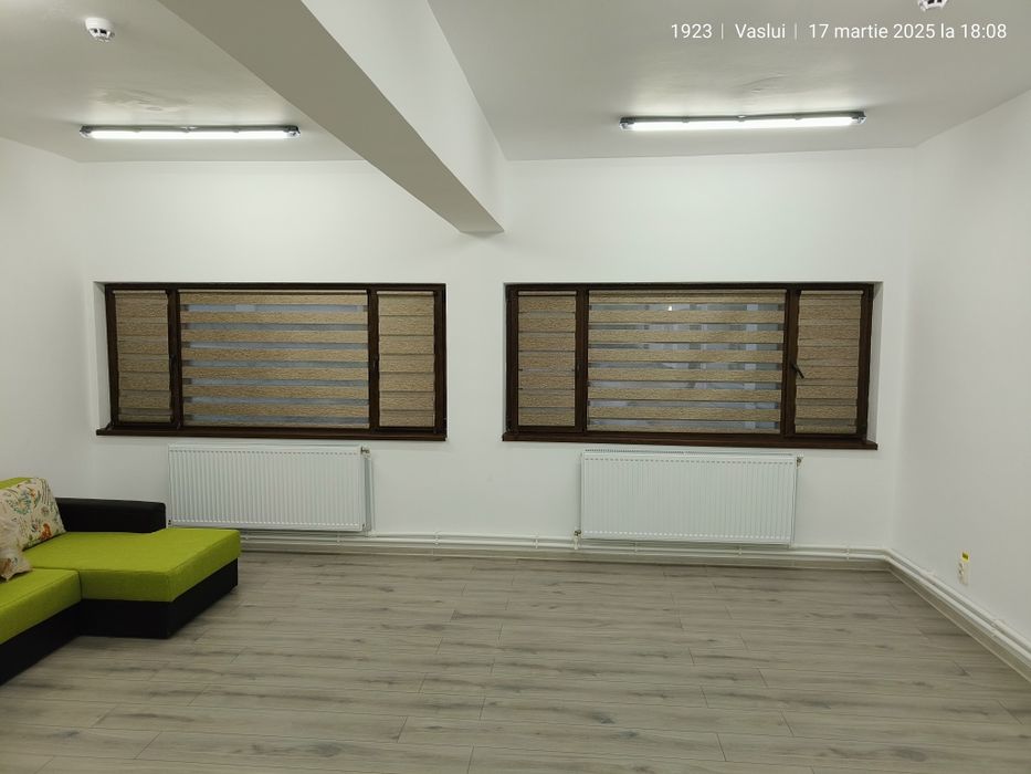 Sisteme de protectie solara:rolete interioare,rulouri exterioare(usi d