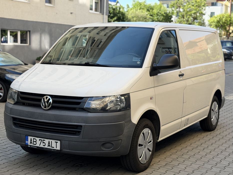 VOLKSWAGEN Transporter 2022 — imagine 2