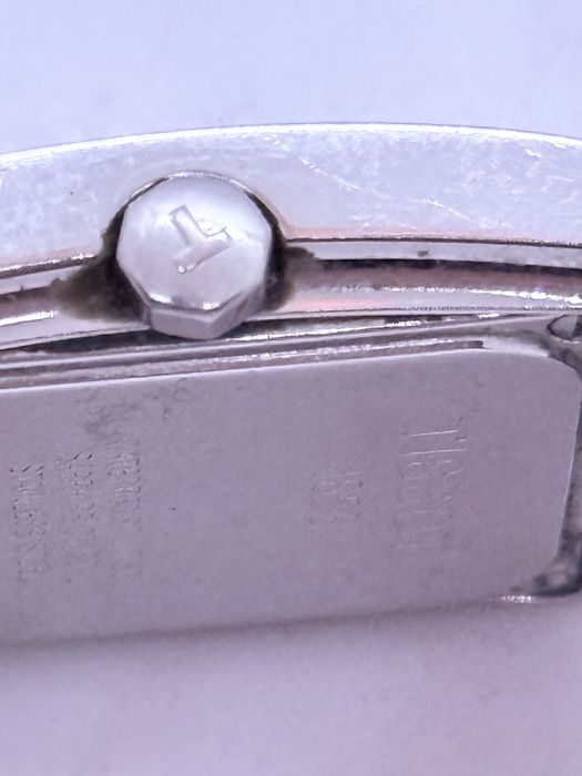 Часы Tissot кварцевые