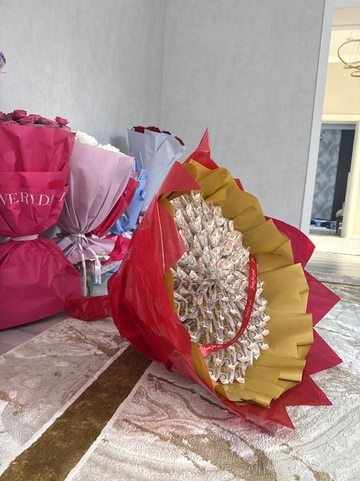 Денежный букет готовый