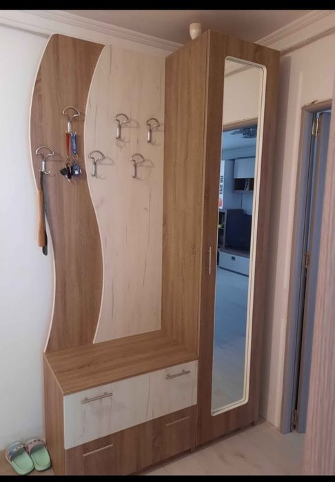Dresing/Cuier pentru hol