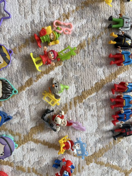 Игрушки из киндера сюрприза