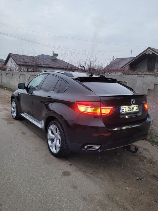 Vând Bmw x6 ...variante cu 8+1