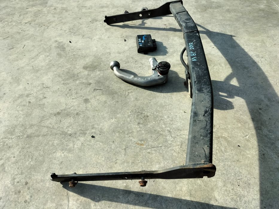 Комплект Теглич за Audi A3 8P hatchback / Ауди А3 8П 4 врати 2012г.