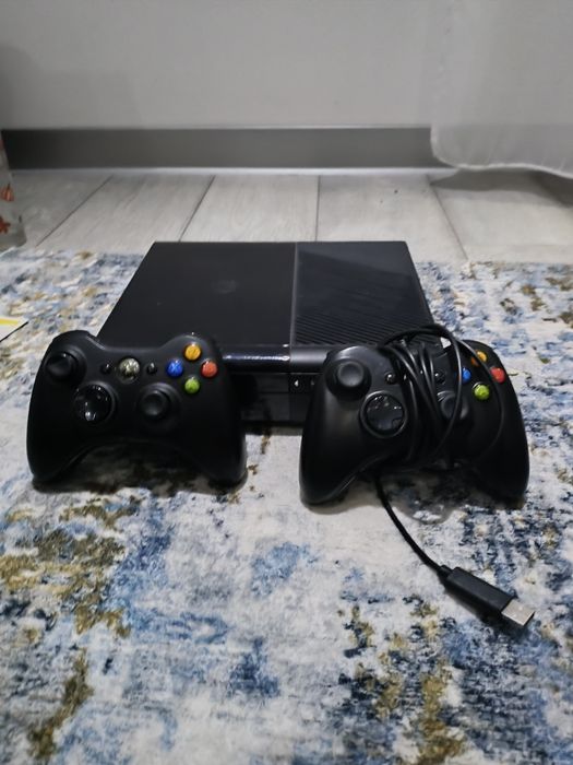 Xbox 360 (negru)