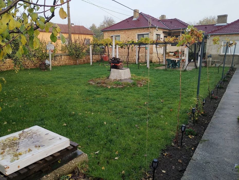 Къща близо до Варна