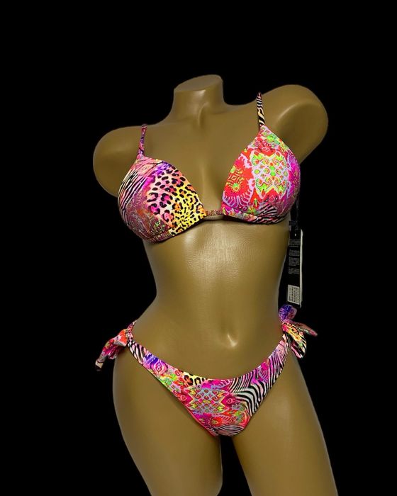 Costume de baie noi .Marimi de la 36 la 50