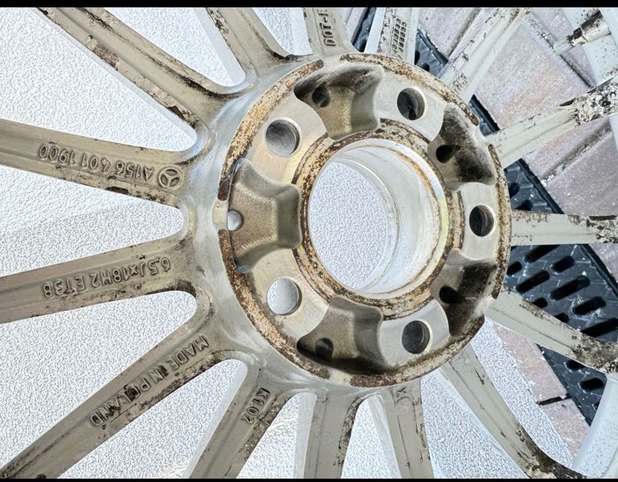 Roti jante Mercedes cu cauciucuri runflat de iarnă pe 18”