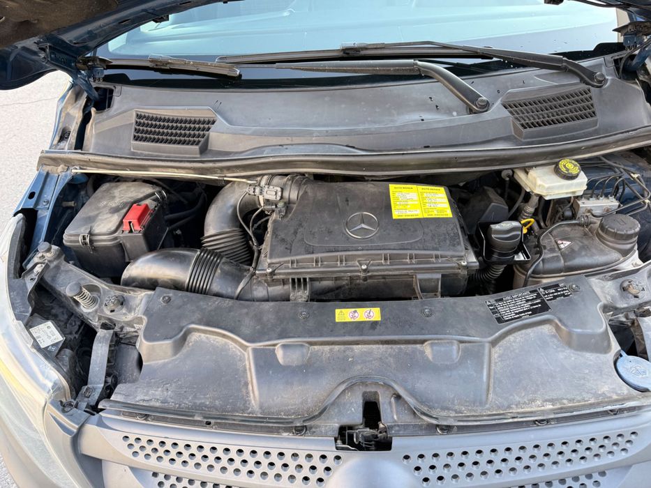 Mercedes Vito Tourer 114 cdi lung an 2014, 8 locuri, usi pe ambele parti
