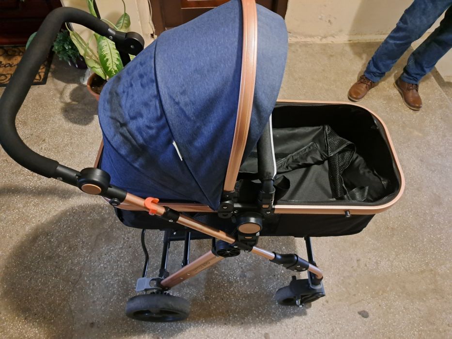 Vand carut  bebe landou