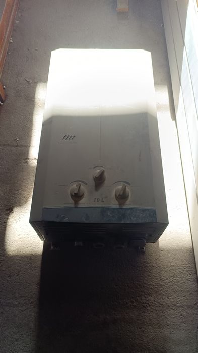 Газовая колонка SF 10л. Б/У