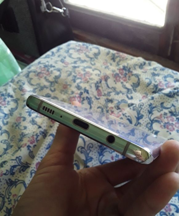 Samsung s 10 5j 256 xotira