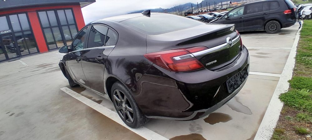 Dezmembram Opel Insignia 1.6 CDTi B16DTH