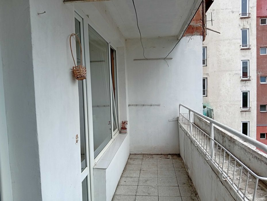 Южен двустаен  в Бели брези  - метростанция България. 229900 e.