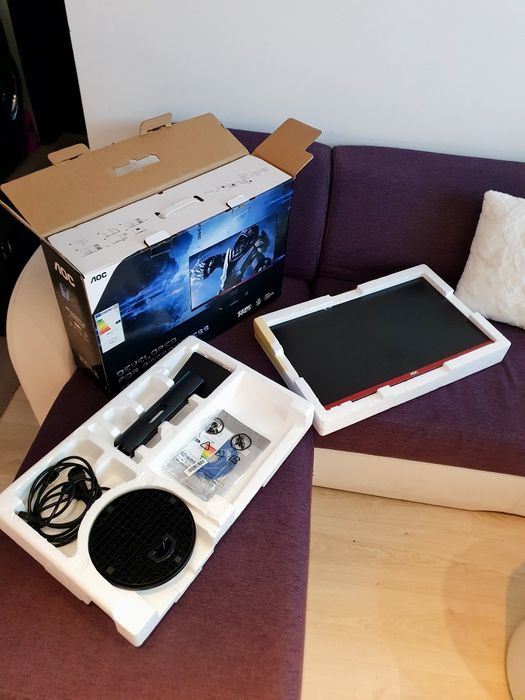 Monitor AOC  25 inch pentru Gaming