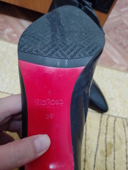 Кожаные сапоги осенние