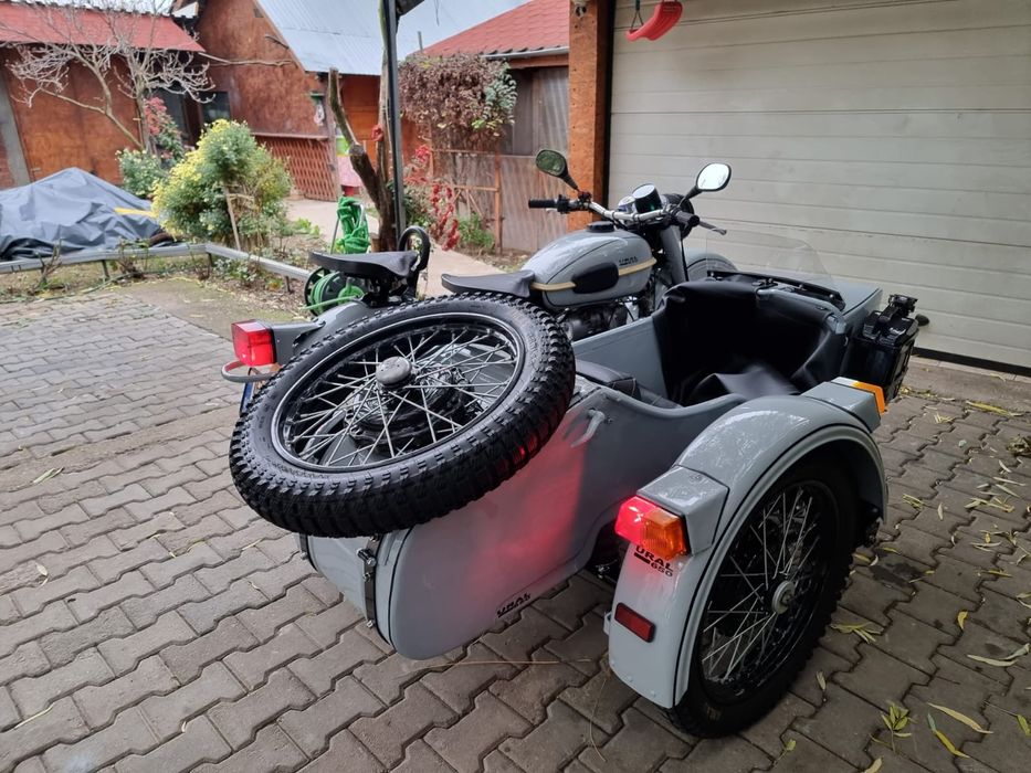 Motocicleta Retro Ural 650