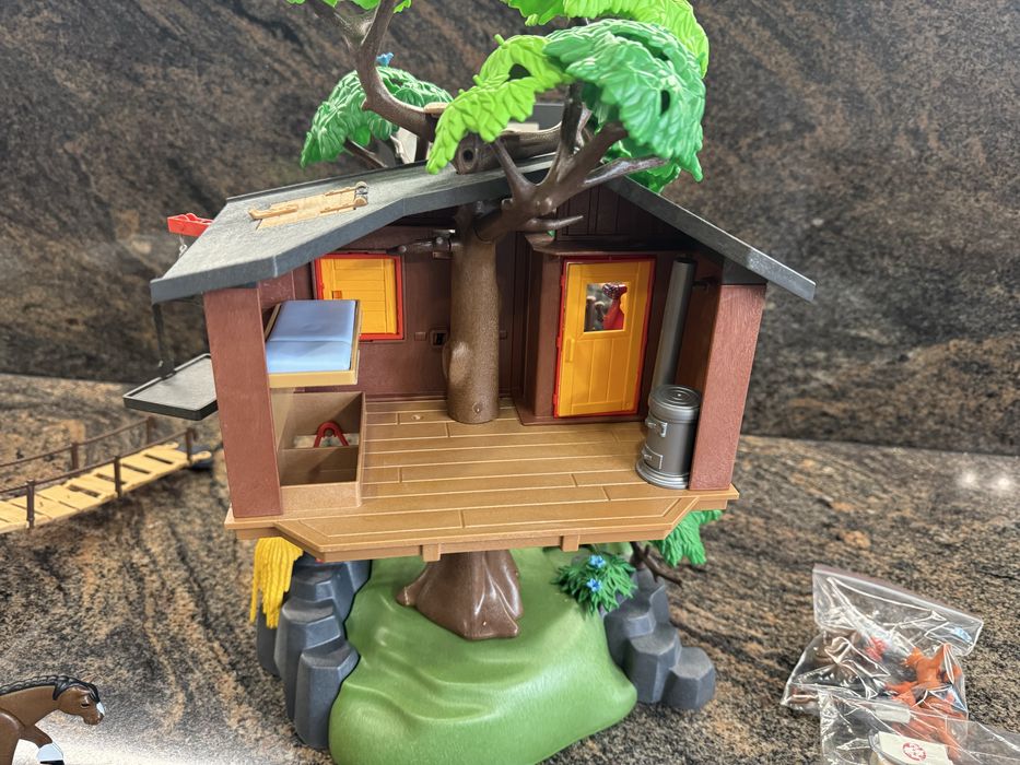 Играчка Playmobil Wil Life, Къща на дърво