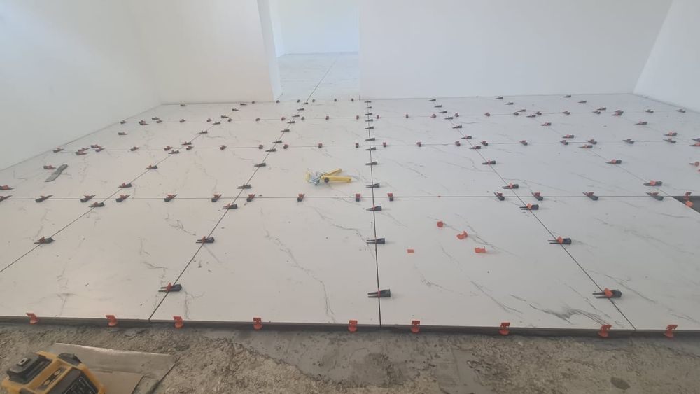 Плиточник, Укладка плитки