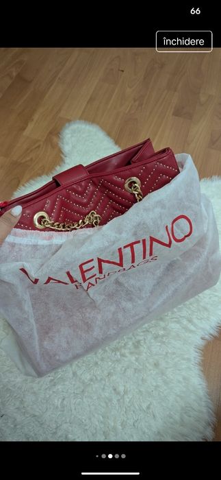 Geanta roșie Valentino, nouă.