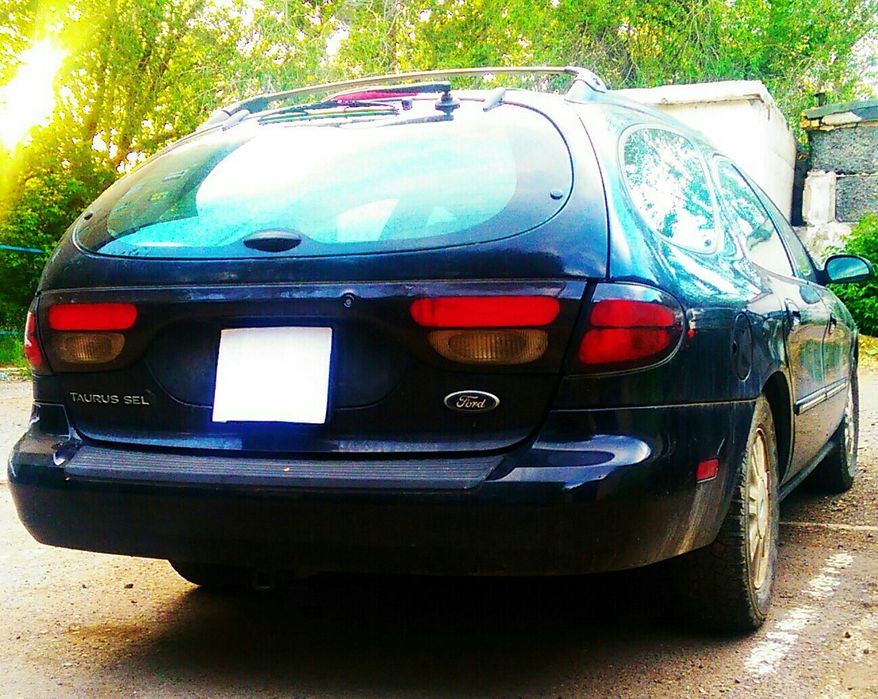 FORD TAURUS Station.Wagon