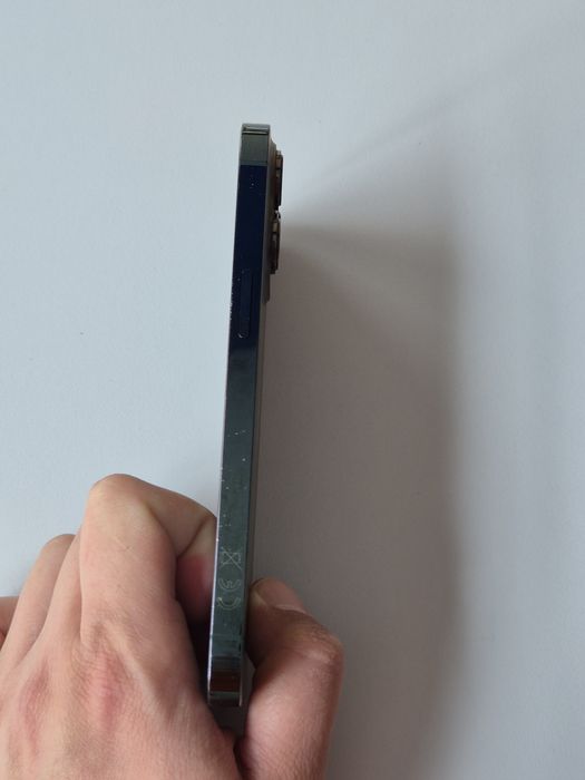 Продавам Iphone 13 Pro 256ГБ