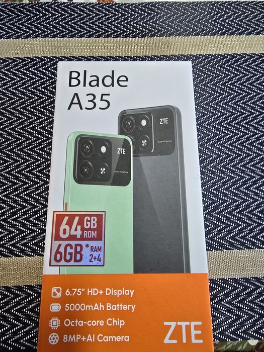 Vând doua telefoane Blade A 35