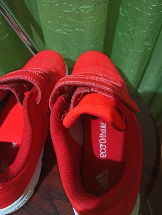 Кроссовки   Adidas, Skechers