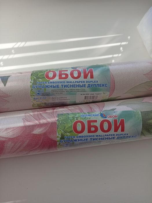 Обои цветы, кирпичики