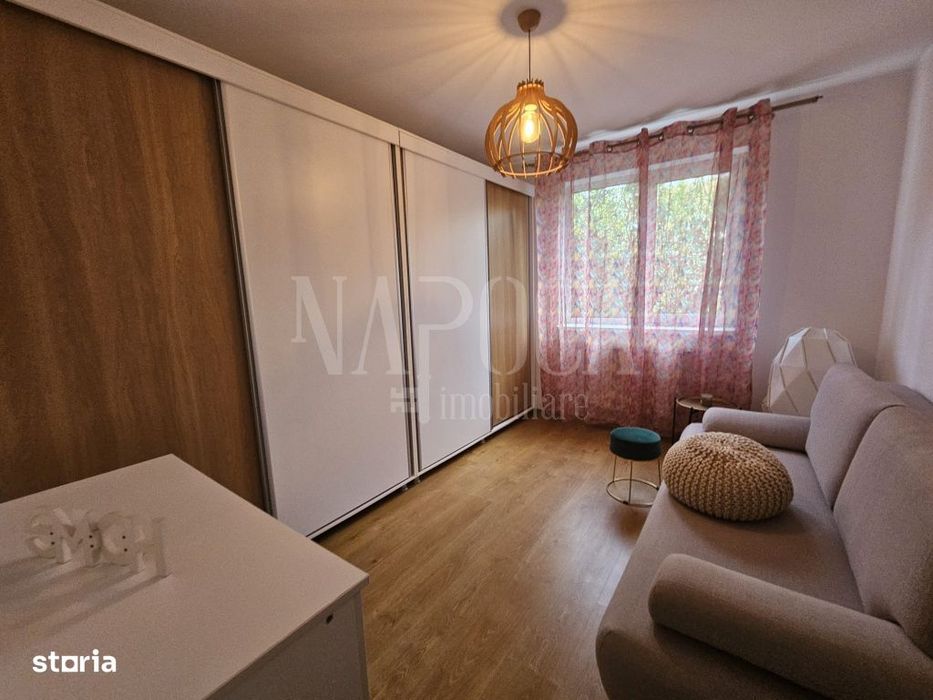 Apartament 3 camere de vanzare in Floresti