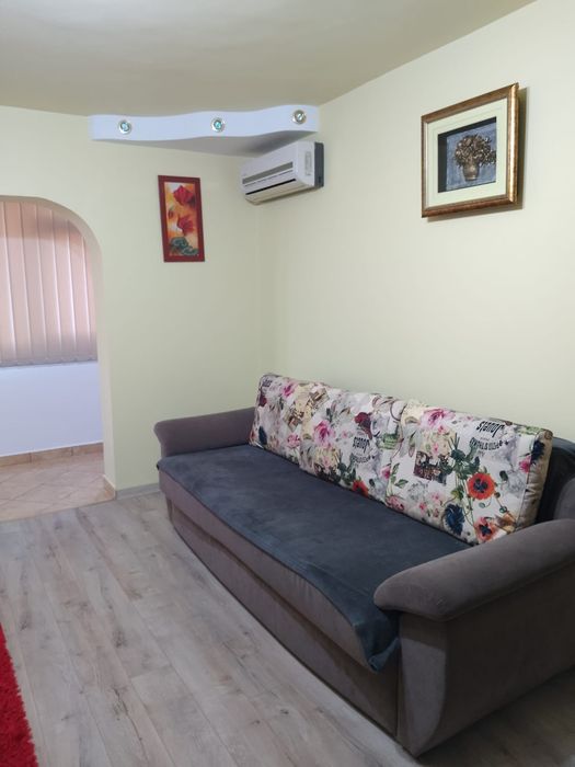 Inchiriez apartament 2 camere