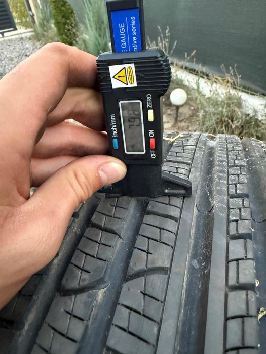 titlu - 215/60R17 Pirelli nou (1 bucata)
