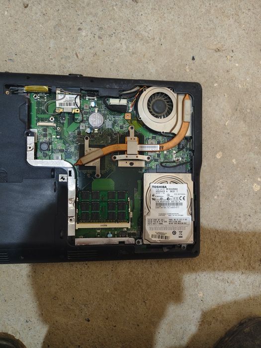 Ноутбук  запчасти