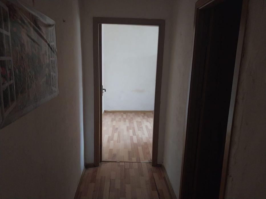 Vand apartament 2 camere Nasaud