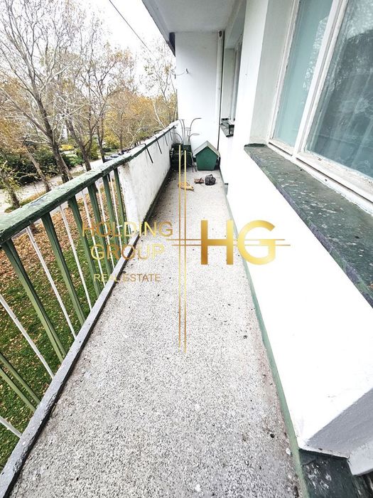 Продава се Четиристаен апартамент в Варна, Чайка - 125 кв.м за 1568 €/кв.м - Снимка #2