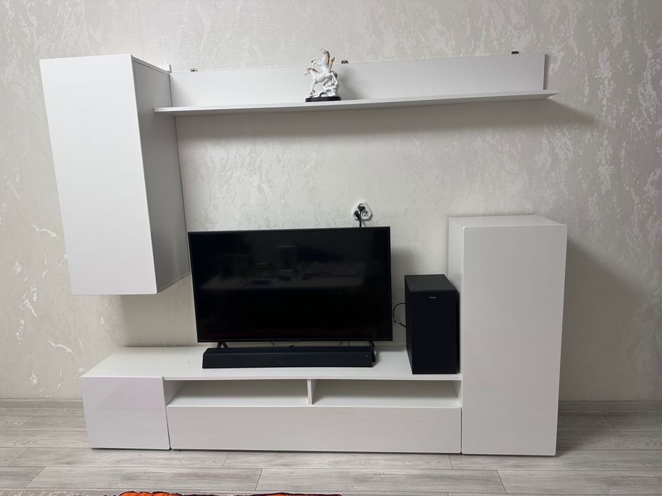 Продам стенку для зала