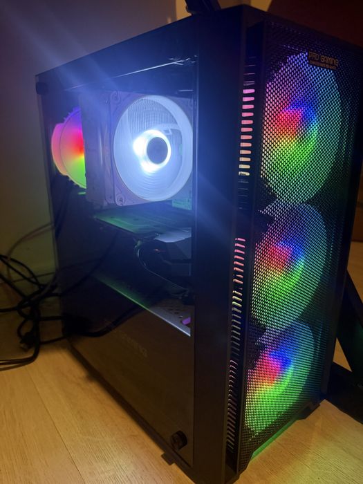 Pc gaming / Calculator Ryzen 5 ,RTX 2060, 16GB RAM Corsair, SSD M.2 + SSD, Windows 11 Pro