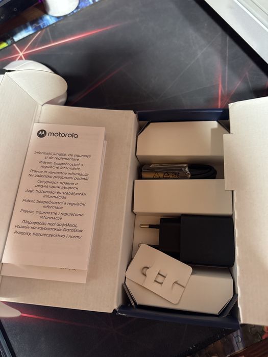 Motorola g04 чисто нов с гаранция