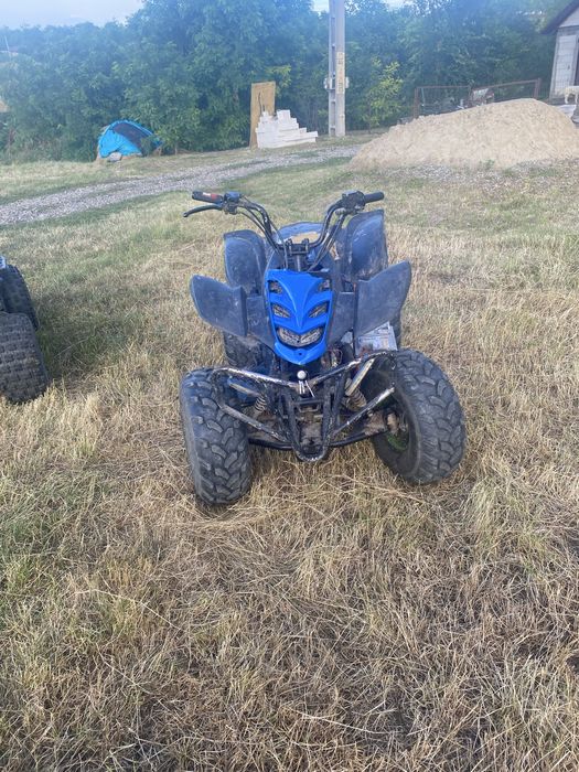 Vand atv 150cc 1800 de lei urgent