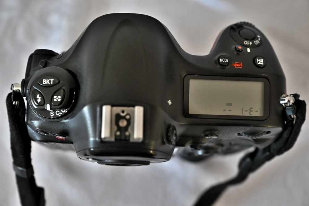 Aparat foto Nikon d4s