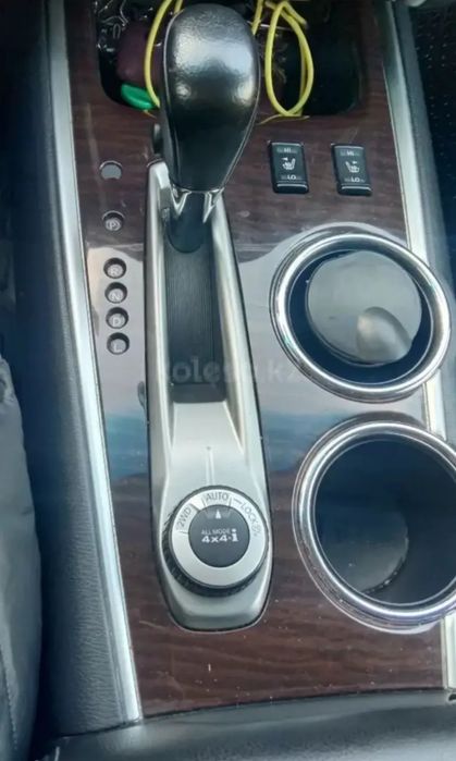 Продам семейный машину