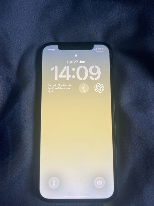 Iphone 12 pro foarte bun