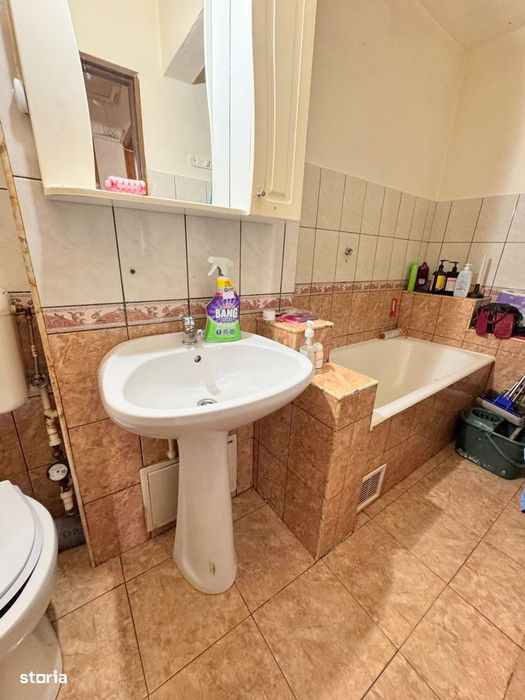 Apartament 2 camere decomandat – Strada Republicii |Etaj 3/4 | MOBILAT